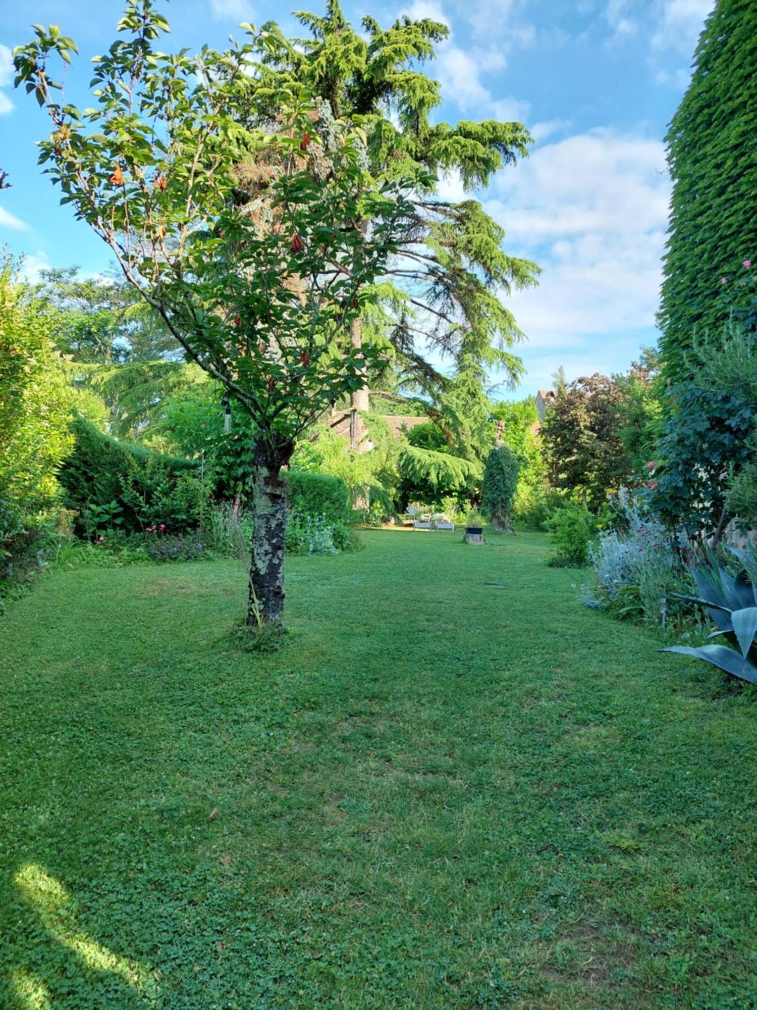 Rue Du Chateau Lalinde Luaran gambar