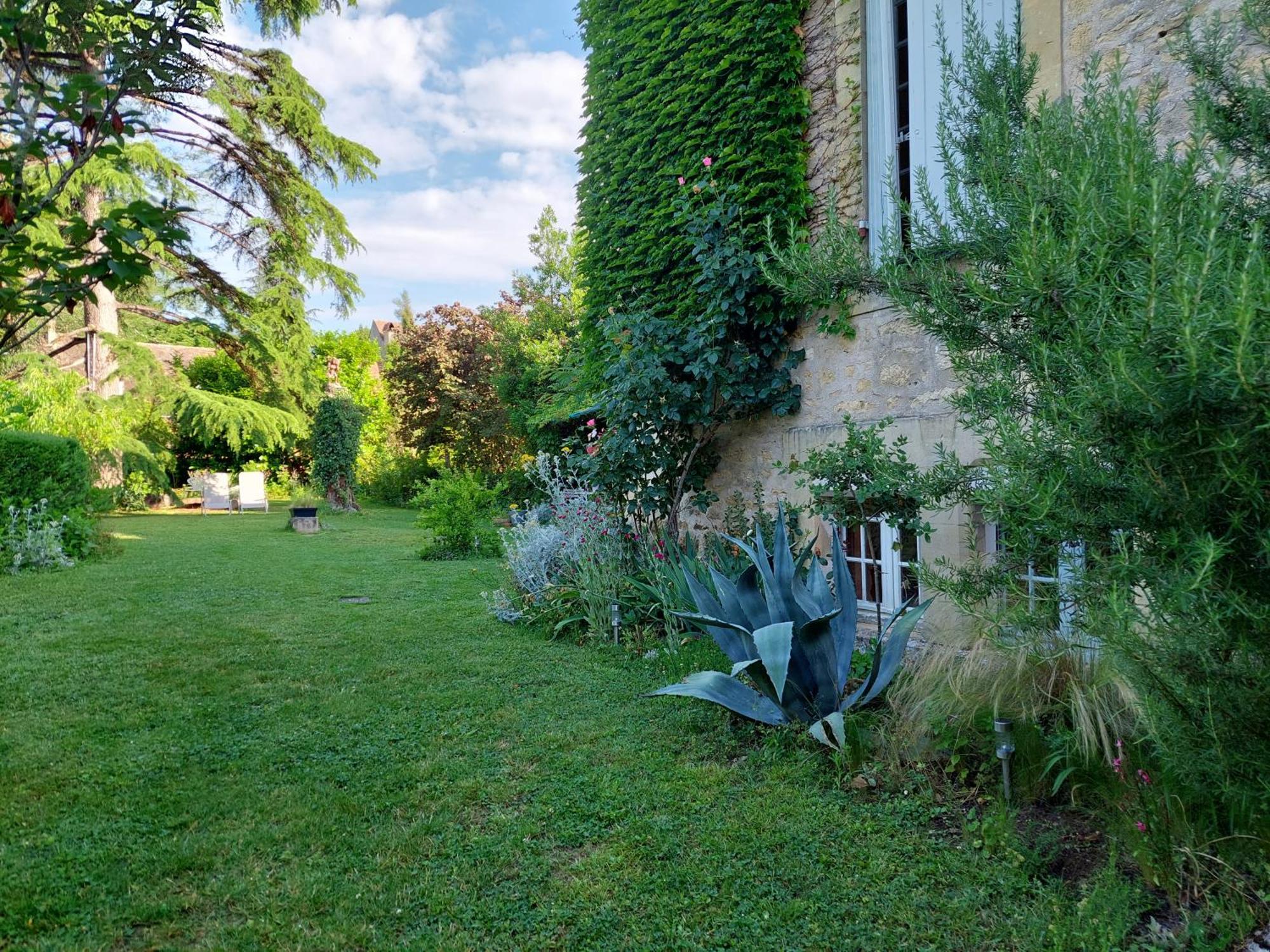Rue Du Chateau Lalinde Luaran gambar